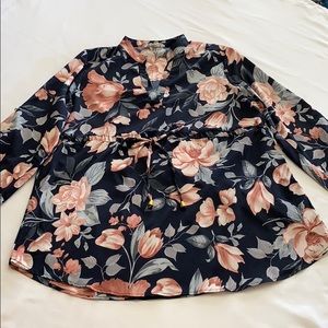 Mint of Blush size L blouse with long sleeve (A15)